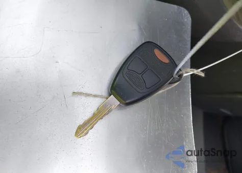 2006 Dodge Ram 1500 Slt/Trx4 Off Road/Sport из США, поврежденный, VIN 1D7HU18206S546707